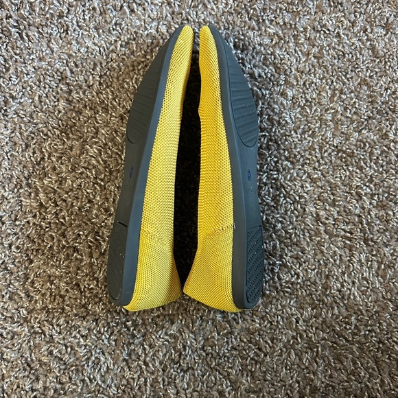 Rothy's Women’s Vibrant Yellow Flats with Blue Trim Size W8 - Picture 4 of 13